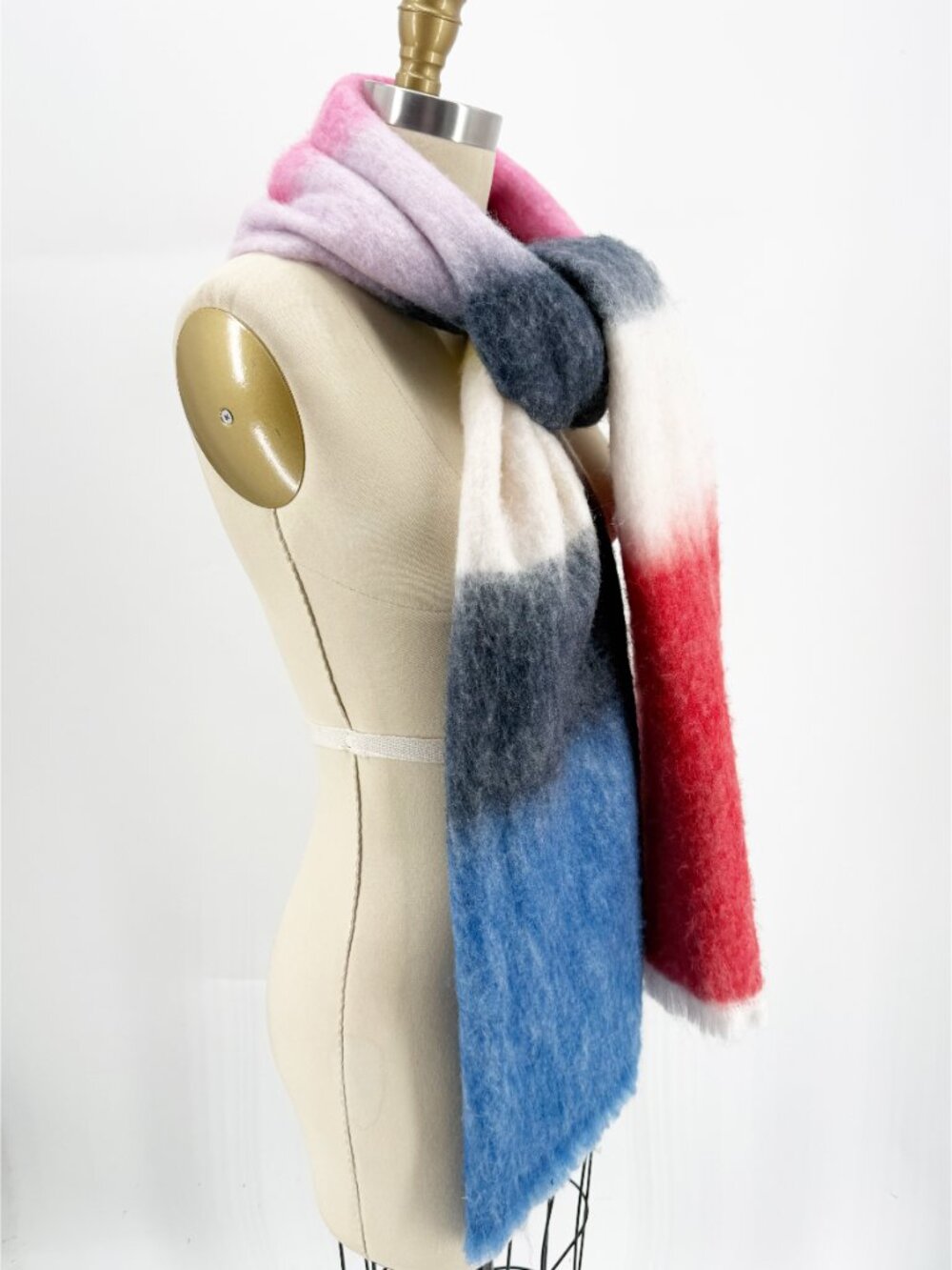 GAP Brush Colorful Chunky Oversized Scarf O/S - Picture 2 of 10